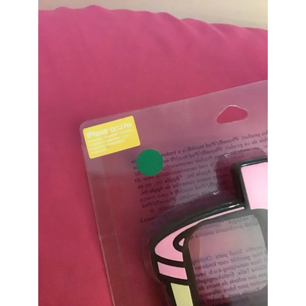 Women's Claire's iPhone 13/13 Pro Boba Tea Phone Case Yellow Pink